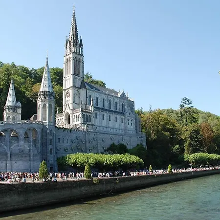 Peyramale 3* Lourdes